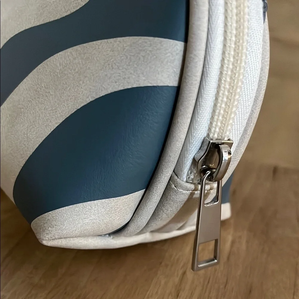 Star Wars Ahsoka Tano Montrals Makeup Bag